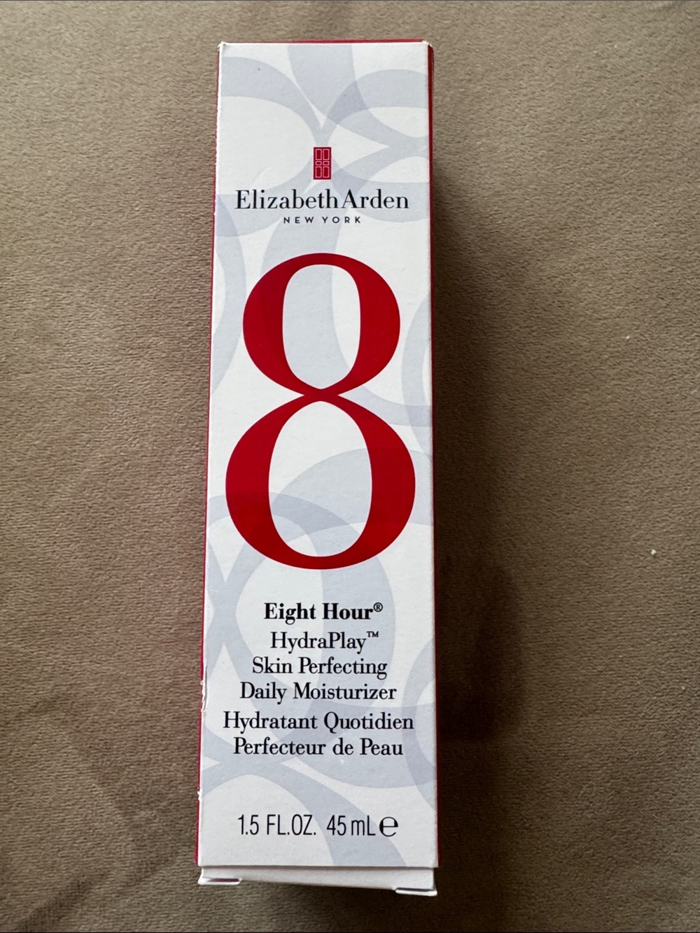 NWT Elizabeth Arden Eight Hour HydraPlay Daily Moisturizer
